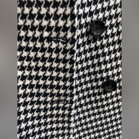 Cleo Coat - Picture 12 of 12